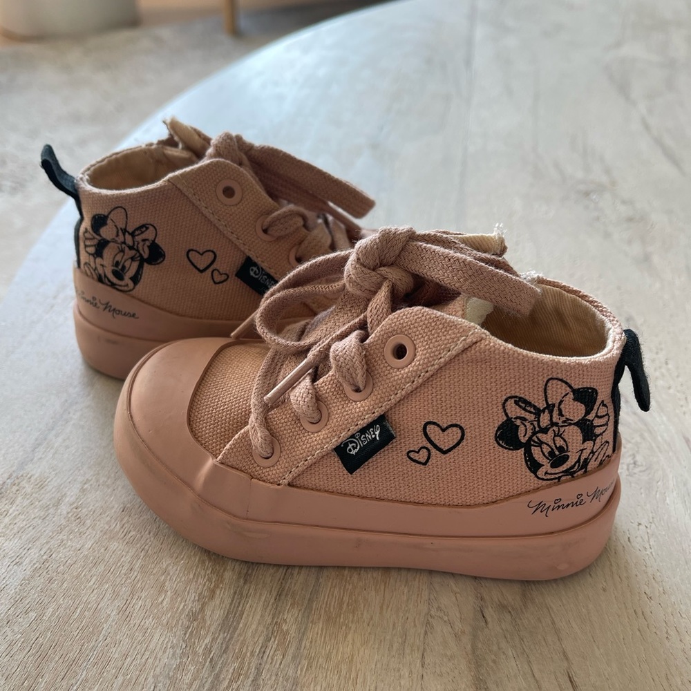 Zara Mini Mouse high tops